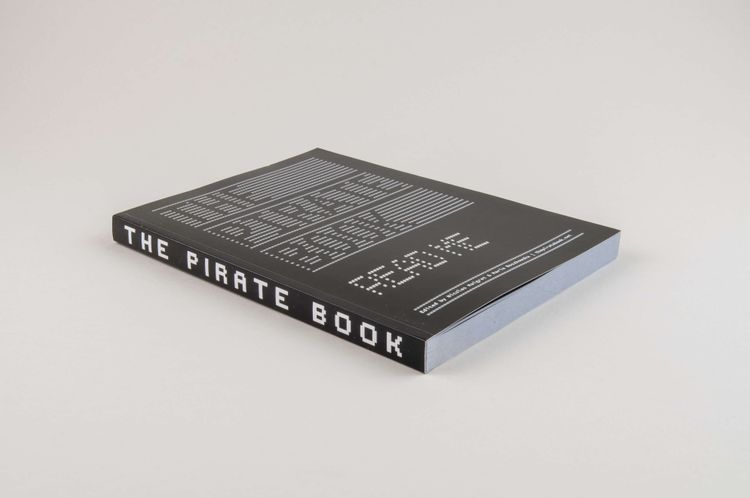 The Pirate Book - Aksioma